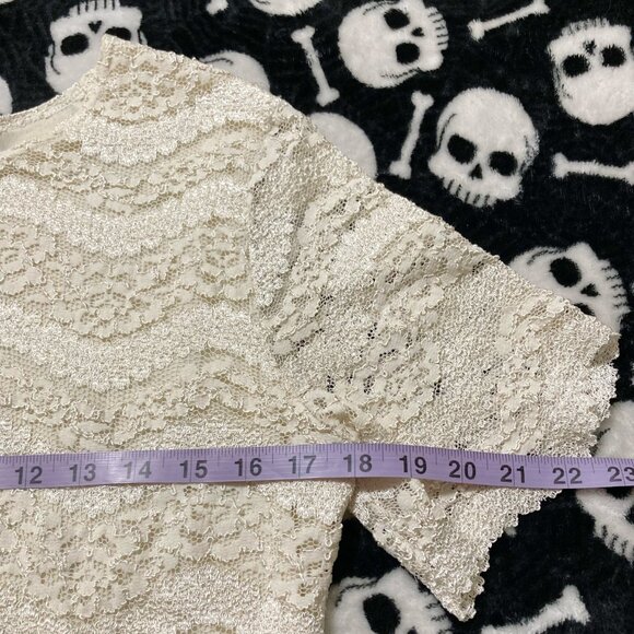 ORCHID Vintage cream lace short sleeve top ~ SMALL MEDIUM boho whismigoth blouse - Picture 9 of 14